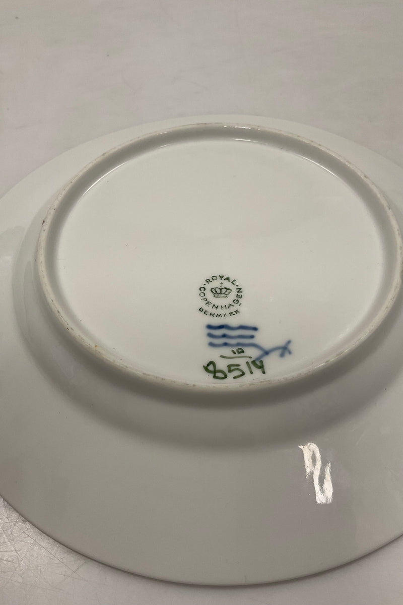 Royal Copenhagen Blå Blomst Kantet Sildetallerken No. 8514