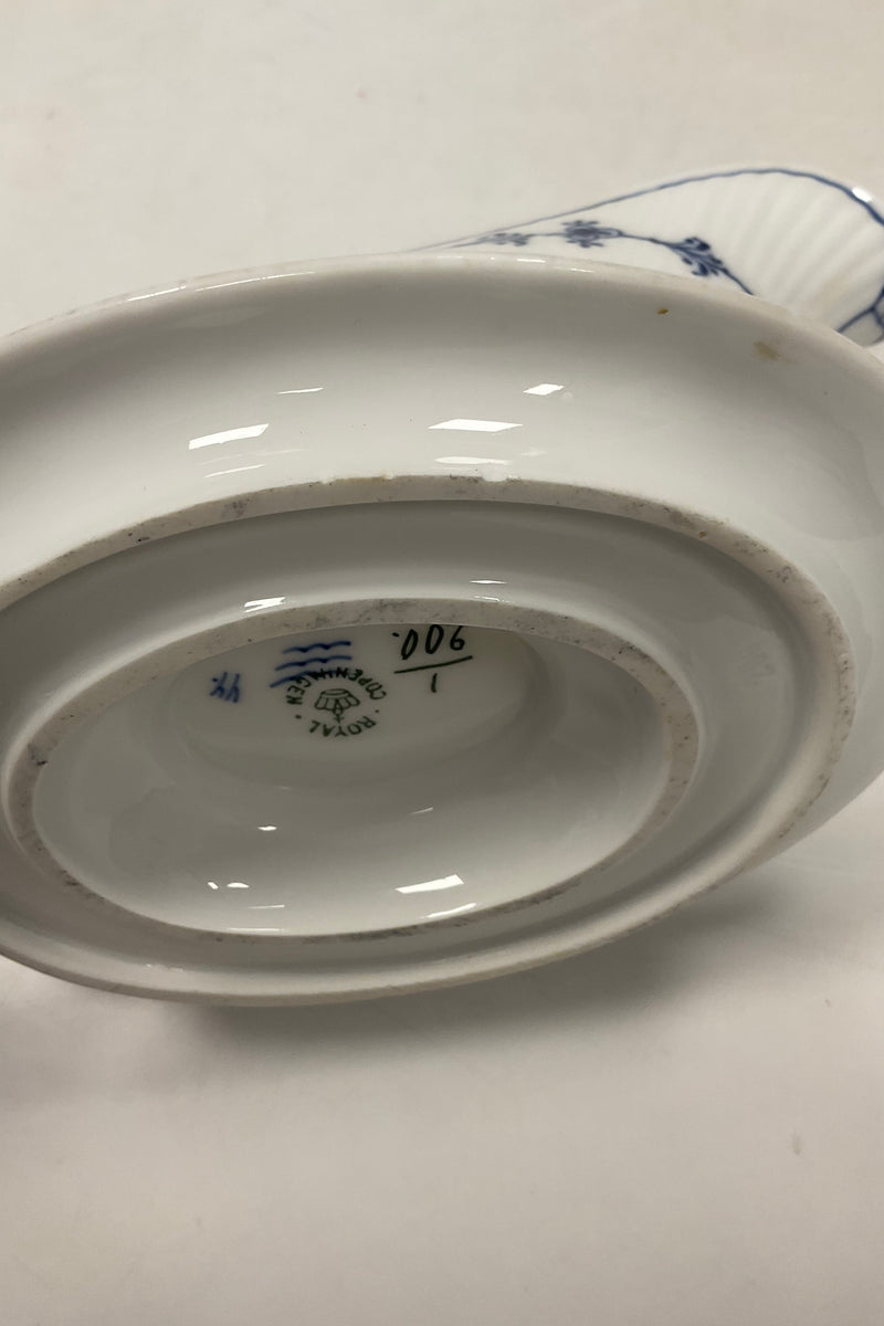 Royal Copenhagen Musselmalet Riflet Saucekande med Underskål No. 200