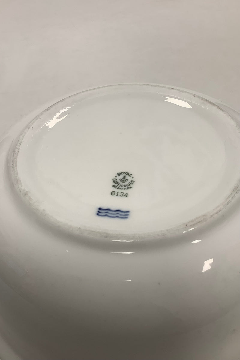 Royal Copenhagen Institution porcelain bowl No 6134