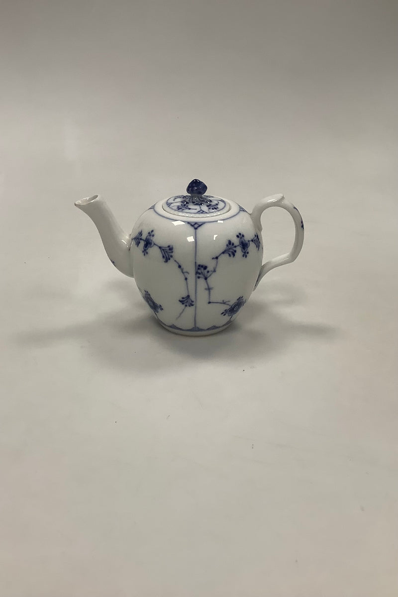 Royal Copenhagen Blue Fluted Plain small Teapot No 247