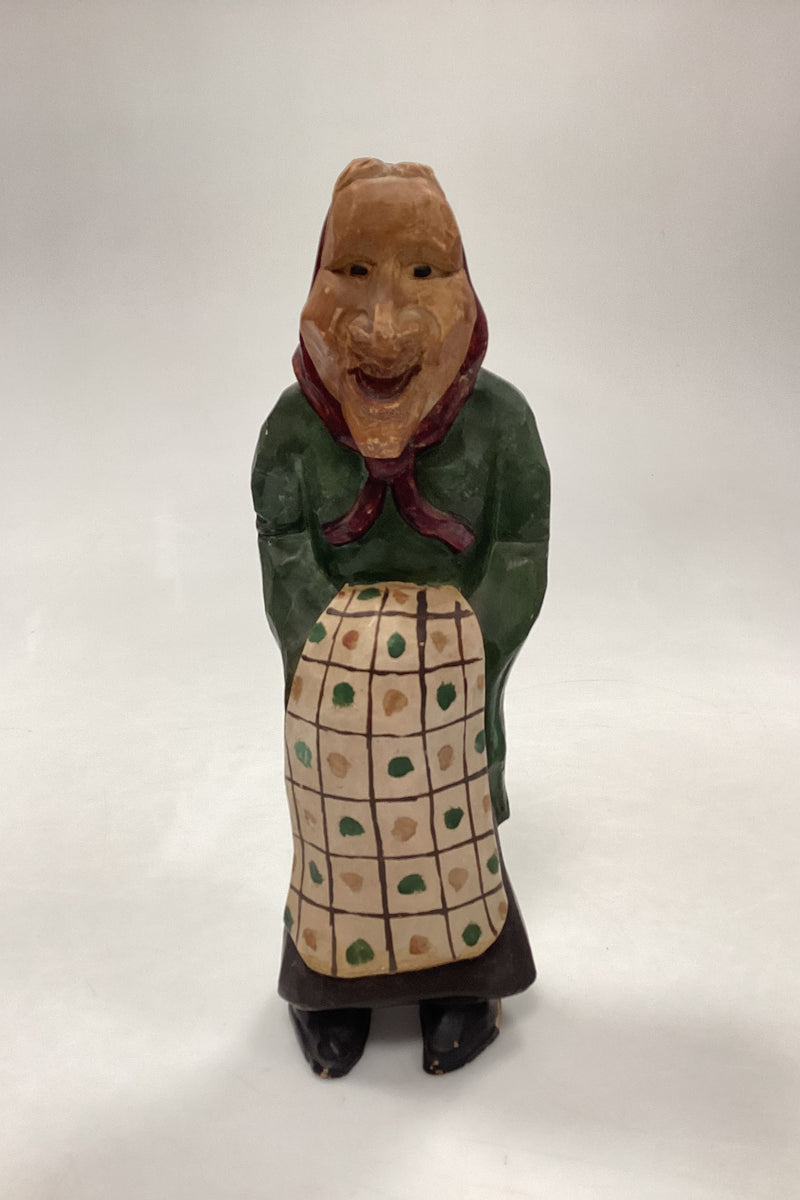 Kongens Lyngby Figur af Gammel Kone