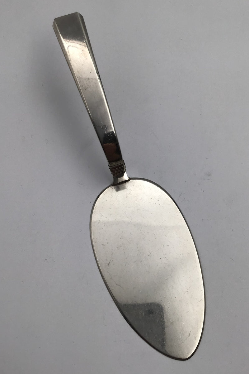 P. Hertz Silver Serving Spade (1948)