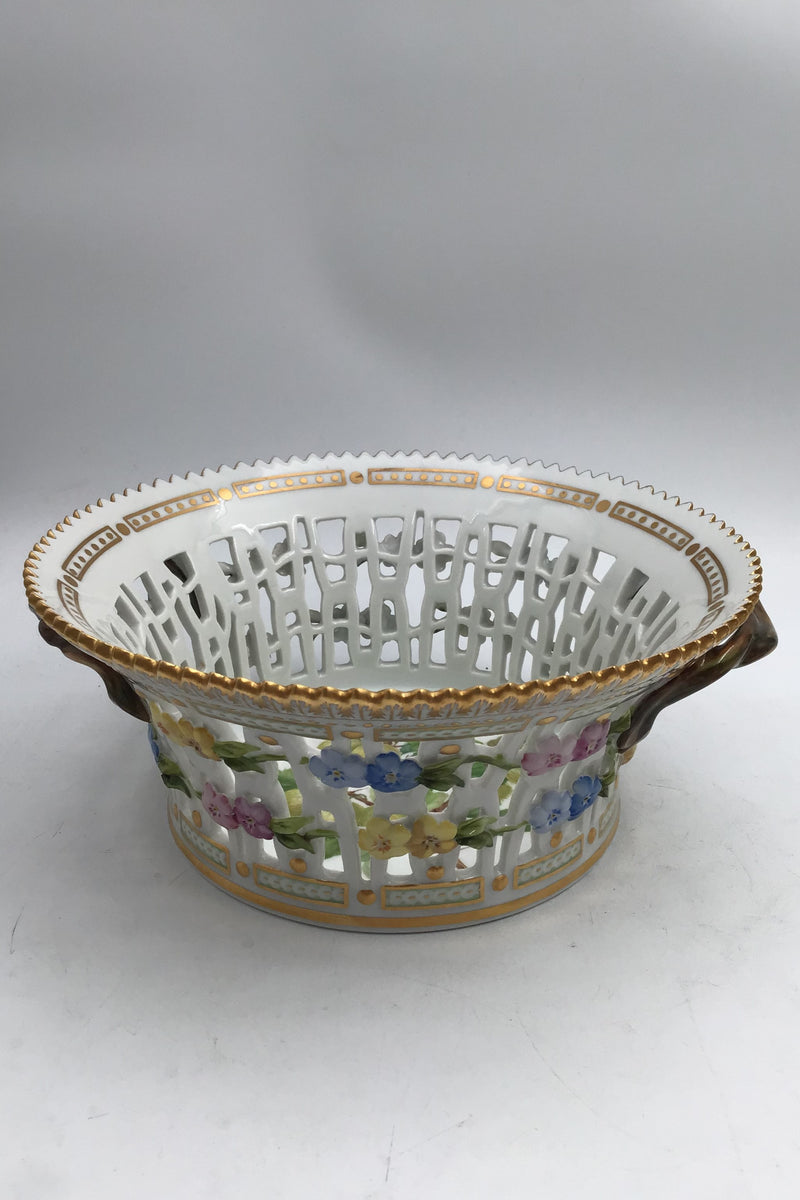 Royal Copenhagen Flora Danica Round Fruit Bowl No. 429/3534 (Gooseberry)