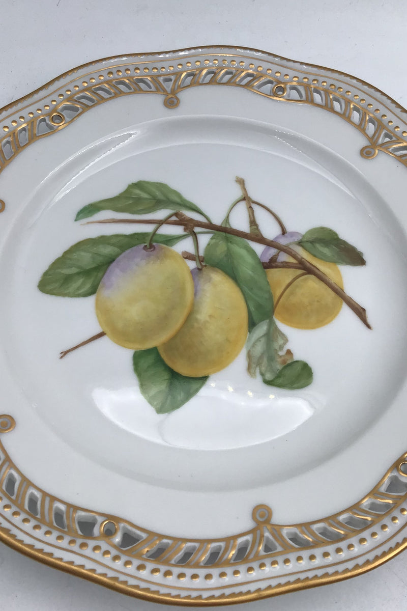 Royal Copenhagen Flora Danica Fruit Plate No. 429/3584.