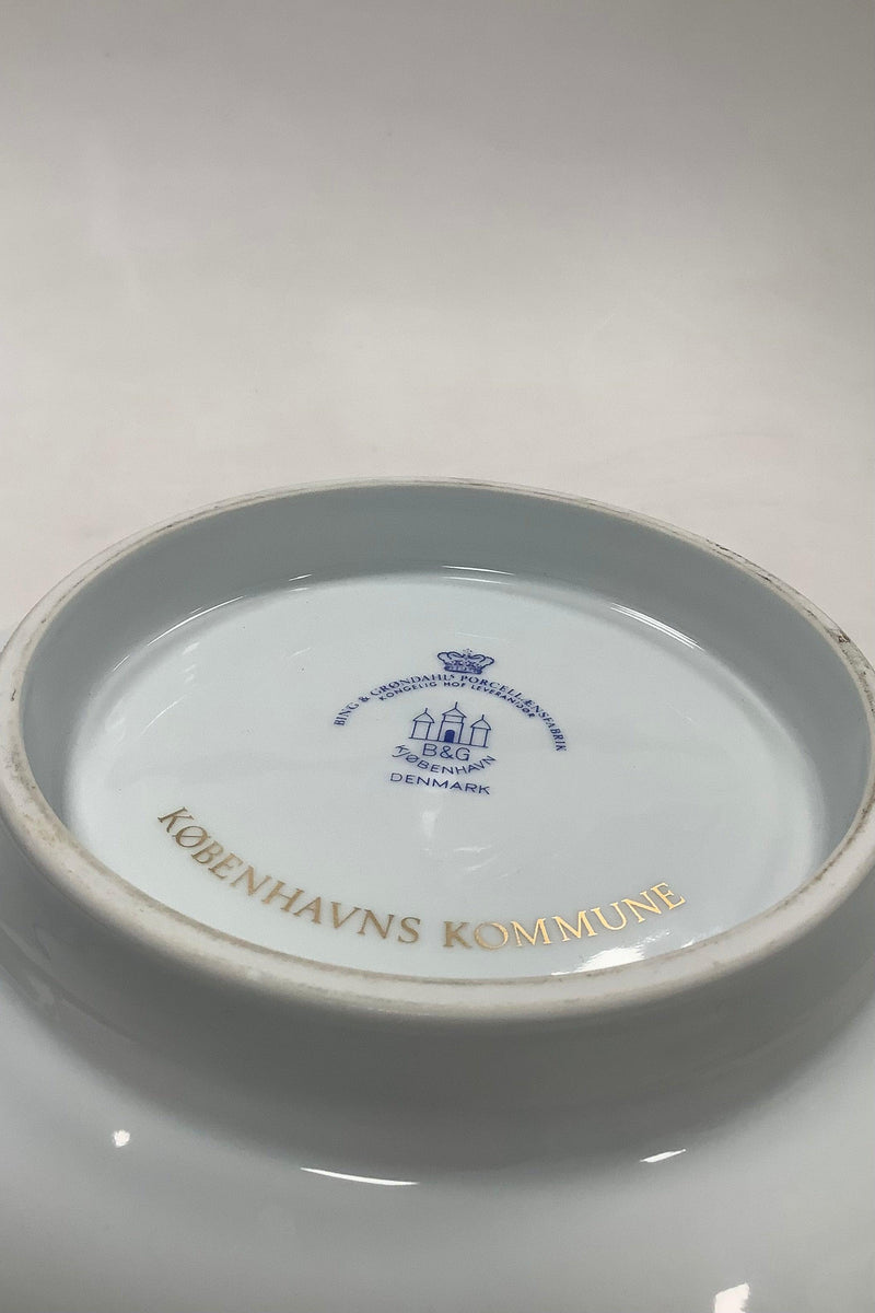 Bing og Grøndahl Jubilæumsskål Københavns Kommune Måler 26,5cm x 10,5cm ( 10.43 inch x 4.13 inch ) - Danam Antik