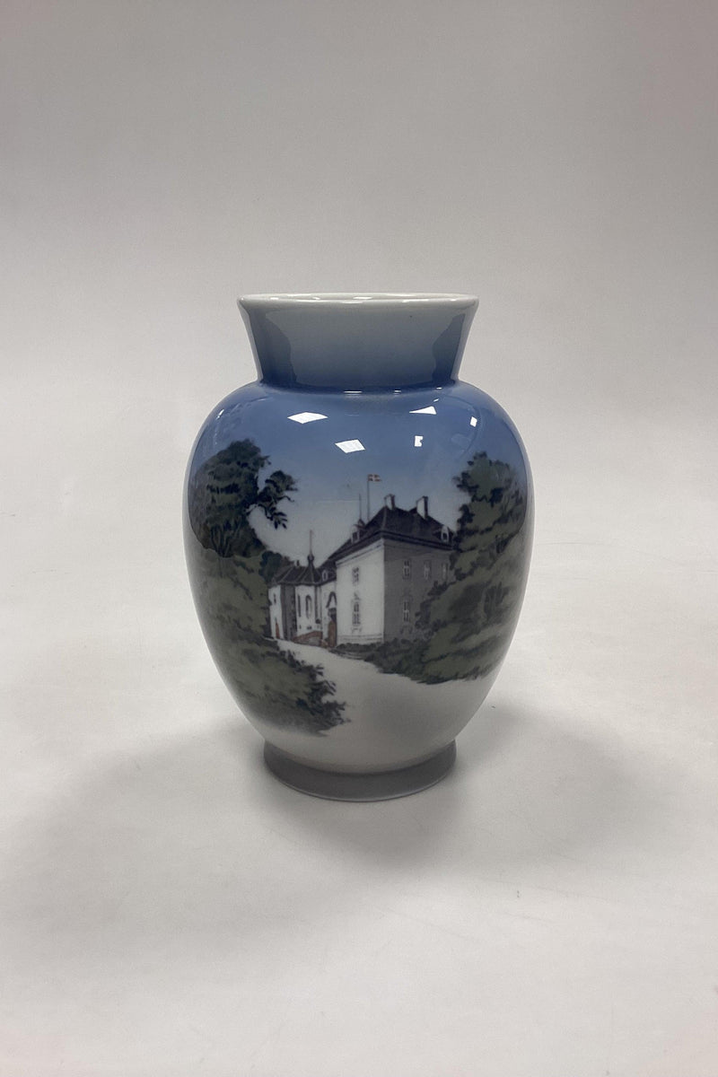 Royal Copenhagen Art Noveau Vase - Marselisborg Slot No. 4735 - Danam Antik