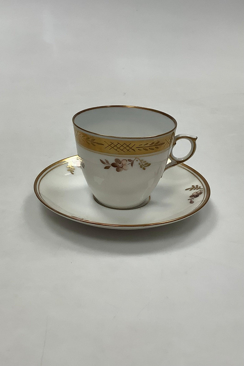 Royal Copenhagen Guldkurv Kaffekop og Underkop No 9069 - Danam Antik