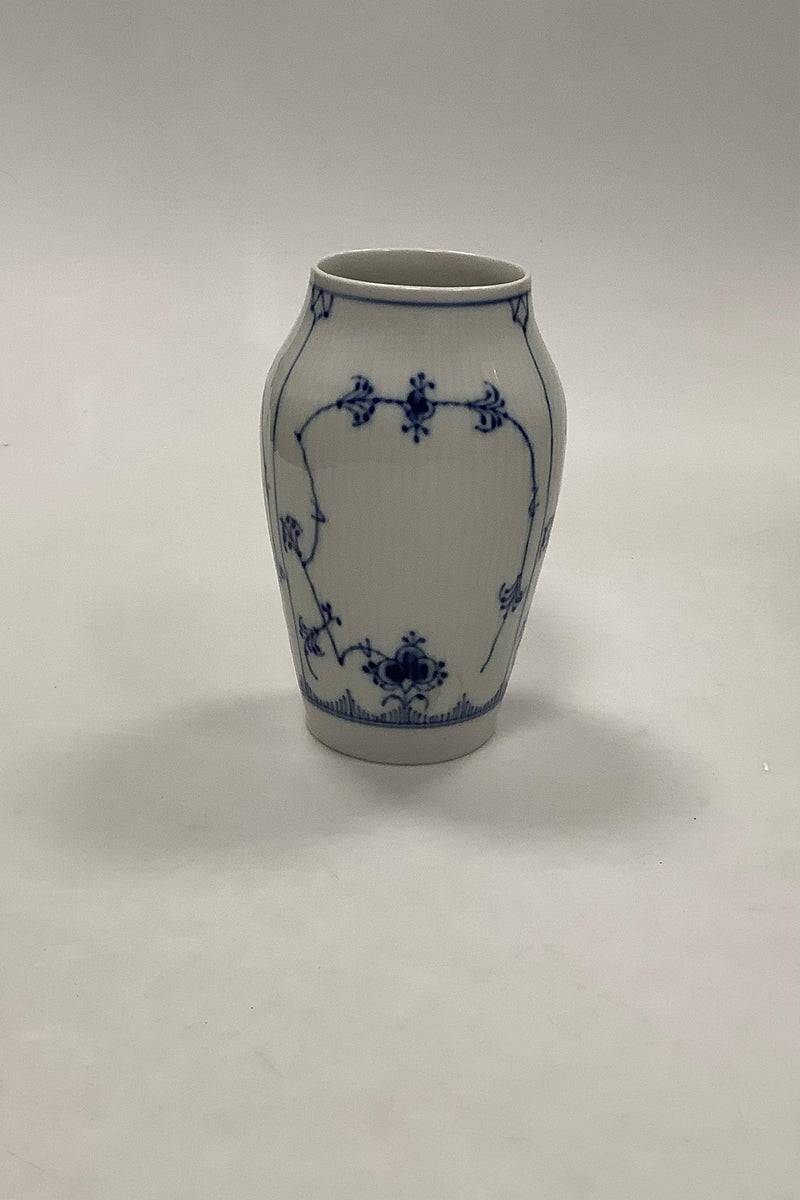 Royal Copenhagen Musselmalet Riflet Vase No 384 - Danam Antik