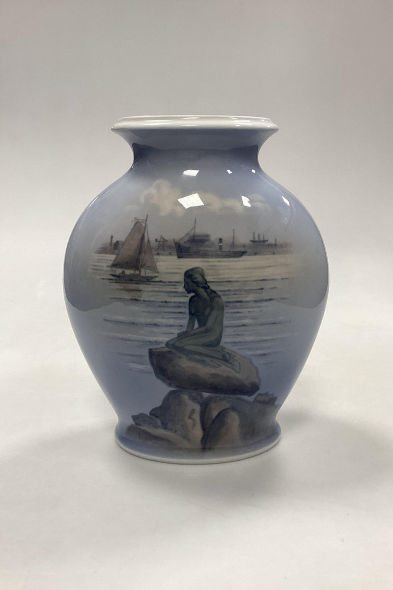 Royal Copenhagen Vase - Den Lille Havfrue No. 2770/3088 - Danam Antik