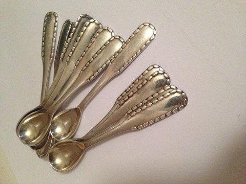 12 Georg Jensen Perle Mokkaskeer fra 1920'erne - Danam Antik