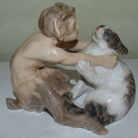 Royal Copenhagen Figur Faun med Kat No 1036 - Danam Antik