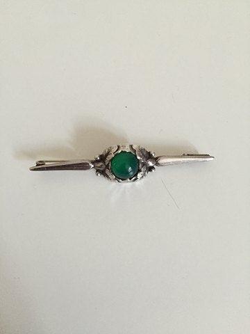 Georg Jensen Sølv Broche med grøn agat No 117 fra 1910-1920. - Danam Antik