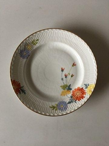 Royal Copenhagen Stel No 93 Hvid Halvblonde m. Blomster og Guldkant Frokosttallerken - Danam Antik