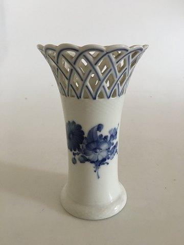 Royal Copenhagen "Blå Blomst Flettet" Vase med Blondekant - Danam Antik
