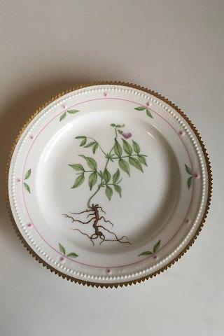 Royal Copenhagen Flora Danica Frokosttallerken No 735/3550 - Danam Antik