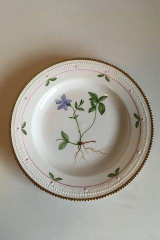 Royal Copenhagen Flora Danica Spisetallerken No 735/3549 - Danam Antik