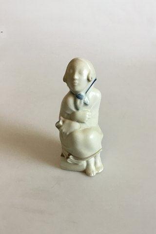 Royal Copenhagen Mat Porcelænsfigur af Pigen med Svovlstikkerne No 213/265 PMN - Danam Antik