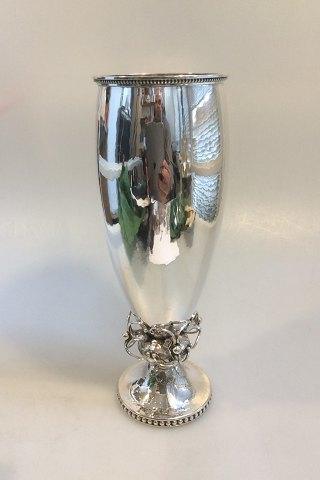 Georg Jensen Sterling Sølv Vase med ornamentik No 301 A - Danam Antik