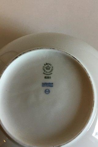 Royal Copenhagen Hvidpot Skål No 6261 / 579 - Danam Antik