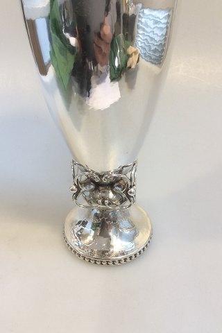 Georg Jensen Sterling Sølv Vase med ornamentik No 301 A - Danam Antik