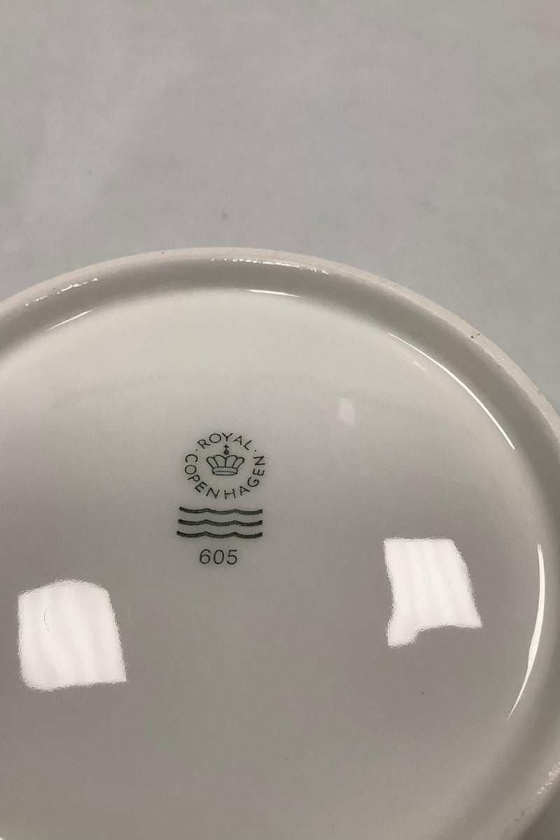 Royal Copenhagen Ursula Dyb Tallerken i Hvid No. 605 - Danam Antik