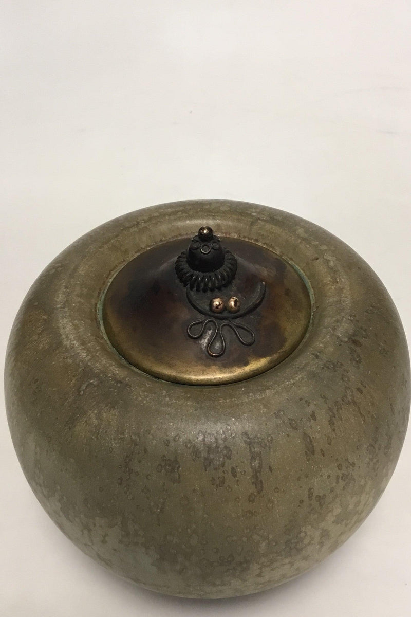 Royal Copenhagen Patrick Nordstrøm Vase med Bronze låg fra 23 Februar 1919 - Danam Antik