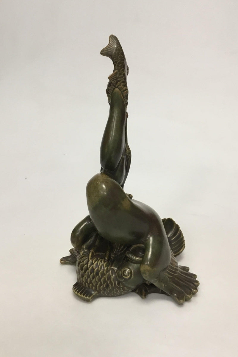 Unique Royal Copenhagen Hugo Liisberg figure of Pelican with fish from