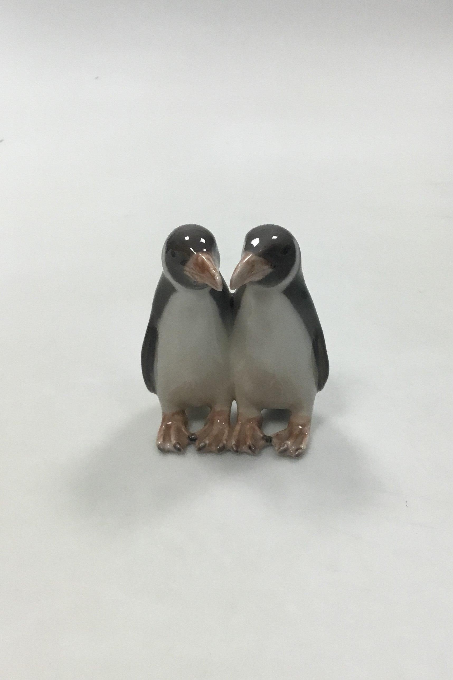 ロイヤルコペンハーゲン ペンギン2羽のフィギュア No 1190