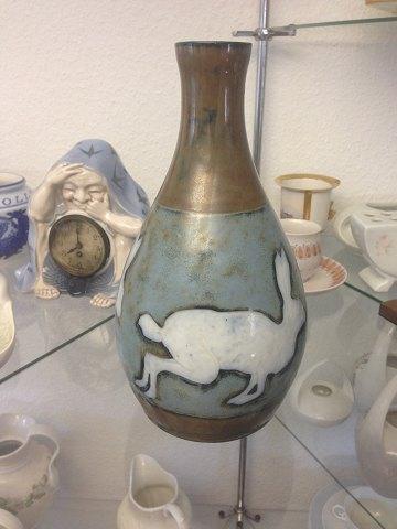 Bing & Grøndahl Art Nouveau Unika Vase af Achton Friis med Kaniner - Danam Antik