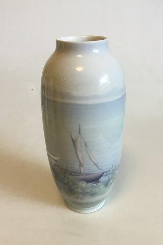 Bing & Grøndahl Art Nouveau vase af Clara Nielsen No 7297/32 PMN - Danam Antik