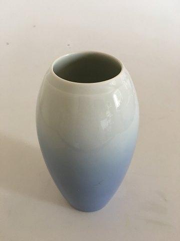 Bing & Grøndahl Art Nouveau Vase Liljekonval No 57/251 - Danam Antik