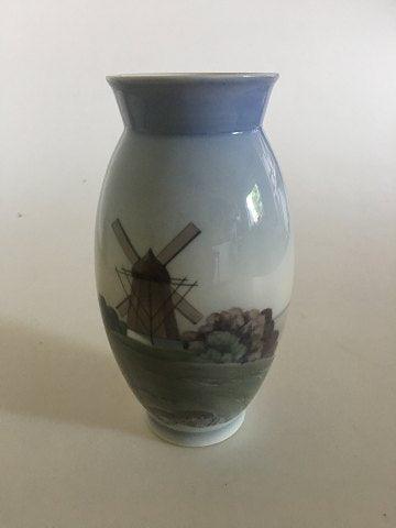 Bing & Grøndahl Vase med Møllemotiv No. 695/5420 - Danam Antik