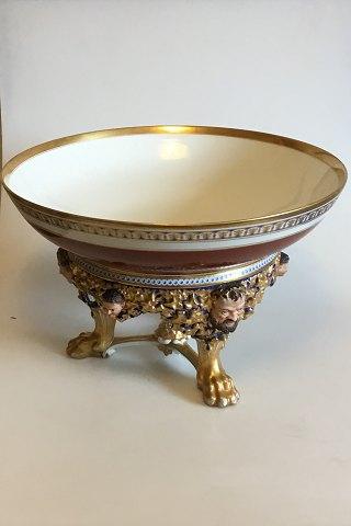 Bing og Grøndahl Punchbowle på stand af porcelæn, dekoreret i rød, blå og guld. - Danam Antik