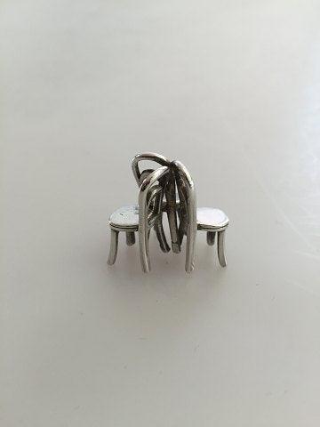 Georg Jensen Sterling Sølv Stole vedhæng No 211 designet af Ole Bent Petersen - Danam Antik