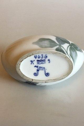 Kongelig Porcelæn Kaffekande fra 1894 Malet af Jenny Meyer - Danam Antik