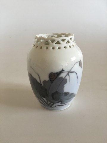 Royal Copenhagen Art Nouveau Segle Vase med gennembrudt top No 1883/223 - Danam Antik