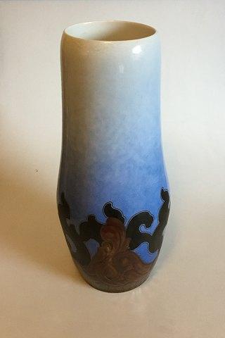 Royal Copenhagen Art Nouveau Unika Vase af Hans Flygering fra 1915 med Bindesbøll ornamentik - Danam Antik