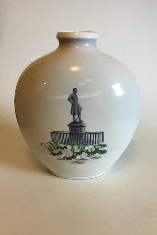 Royal Copenhagen Art Nouveau Unika Vase af Harald Henriksen med vinter motiv - Danam Antik