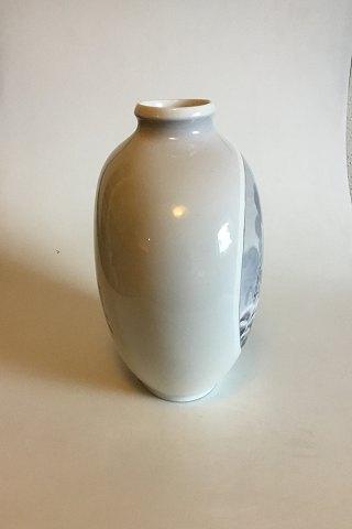 Royal Copenhagen Art Nouveau Unika Vase af Harald Henriksen med vinter motiv - Danam Antik