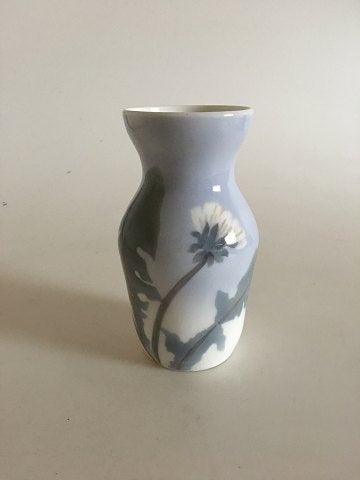 Royal Copenhagen Art Nouveau Vase 113/95 - Danam Antik