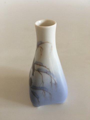 Royal Copenhagen Art nouveau Vase med fugle No 1724 - Danam Antik