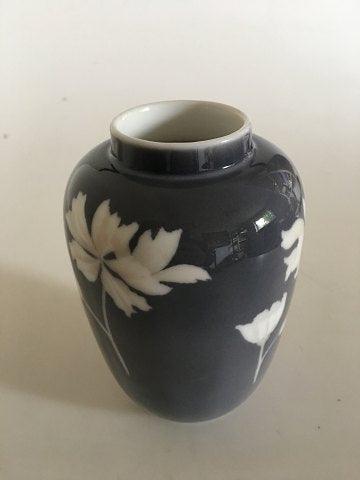 Royal Copenhagen Art Nouveau Vase med lyserøde blomster 97/18 - Danam Antik