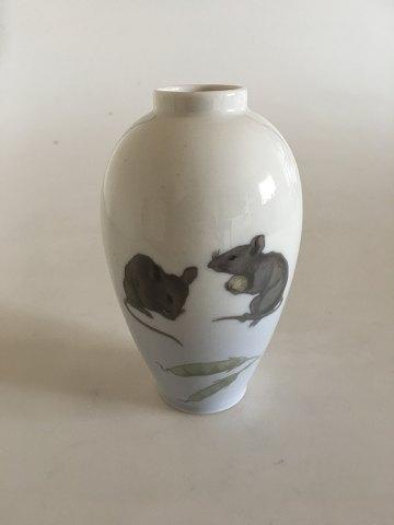 Royal Copenhagen Art nouveau Vase med Rotter No 192/47B - Danam Antik