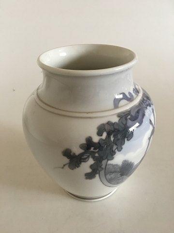 Royal Copenhagen Art Nouveau Vase No 2258/1912 med Møllemotiv - Danam Antik