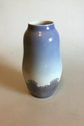 Royal Copenhagen Art Nouveau Vase No 2549/1148 - Danam Antik