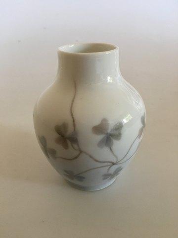 Royal Copenhagen Art Nouveau Vase No. 37/45a med Snegle dekoration - Danam Antik