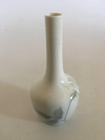 Royal Copenhagen Art Nouveau Vase No. 615/43 med Rose dekoration - Danam Antik