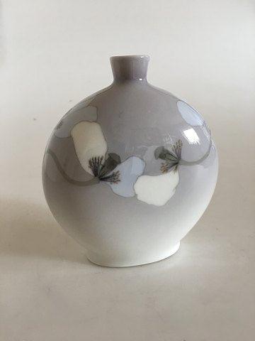 Royal Copenhagen Art nouveau Vase No 901/209B - Danam Antik