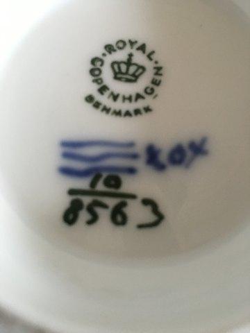 Royal Copenhagen Blå Blomst Kantet Sukkerskål med Låg No 8563 - Danam Antik