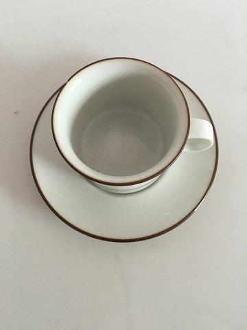 Royal Copenhagen Brun Domino Kaffekop med underkop No 14910 - Danam Antik